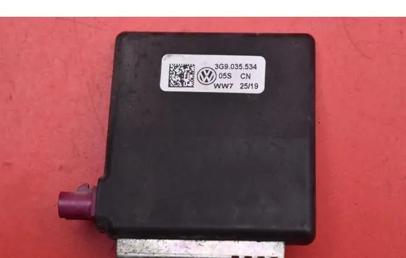 Volkswagen PASSAT B7 USA Sound amplifier 3G9035534