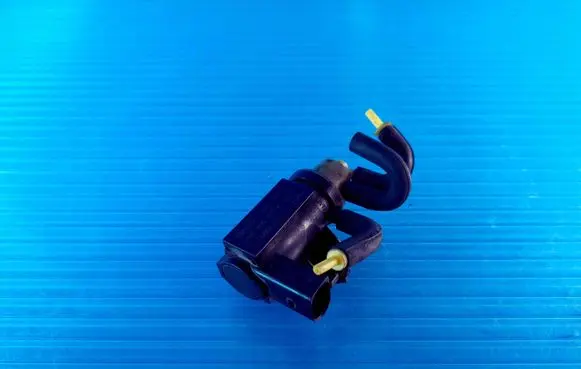 Audi A6 S6 C6 4F Vacuum valve 1K0906627A