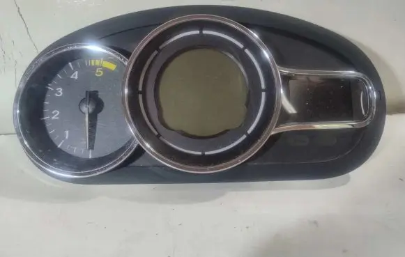 Renault Megane III Speedometer (instrument cluster) 248100054R