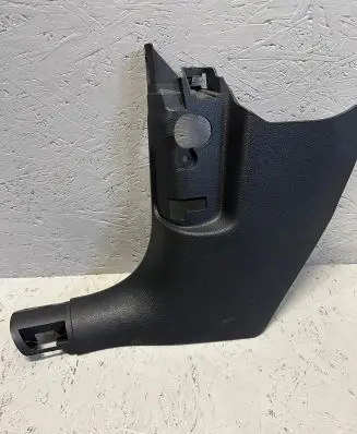 Audi A3 S3 8V Front sill trim cover 8V3867271 1785
