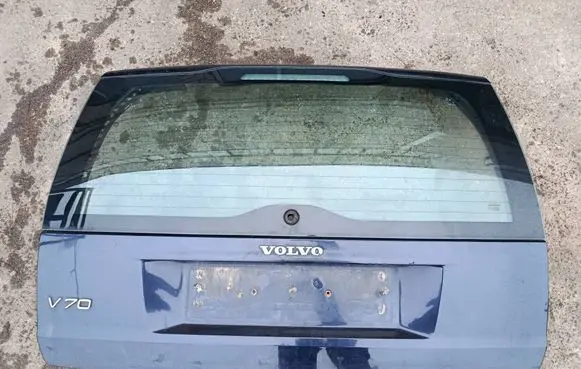 Volvo V70 Tailgate/trunk/boot lid 