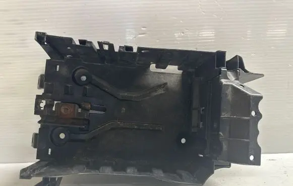 Opel Corsa E Battery box tray 13498274