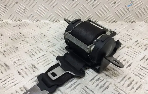 Nissan Qashqai Middle seatbelt (rear) 88854JD000 E9047134