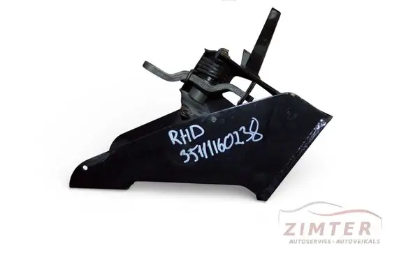 BMW 8 E31 Accelerator throttle pedal bracket 35111160238 1160238 1981240