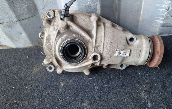 BMW X3 G01 Front differential 8679981