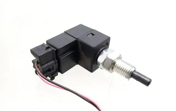 Clutch pedal sensor
