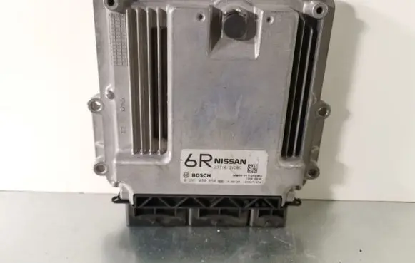 Nissan Note (E12) Engine control unit/module 0281030850