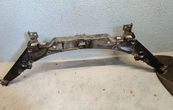 Jaguar XF X250 Top upper radiator support slam panel 8X2310884A01