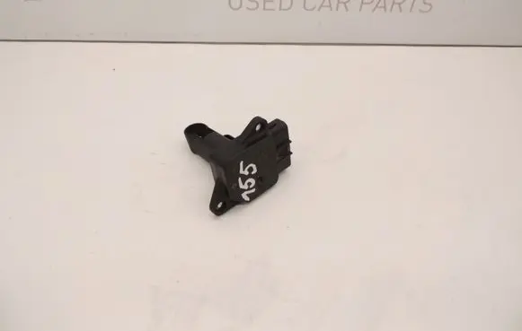 Toyota Yaris Mass air flow meter 222040N010 MB1974003070 D155