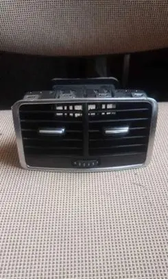 Audi A6 S6 C6 4F Dash center air vent grill 4f0819203C