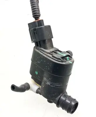 Hyundai i10 Windscreen/windshield washer pump 985102W500