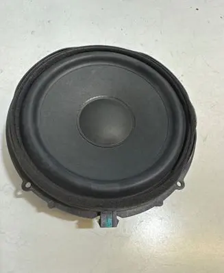Tesla Model S Front door speaker 100483303A 1000348001