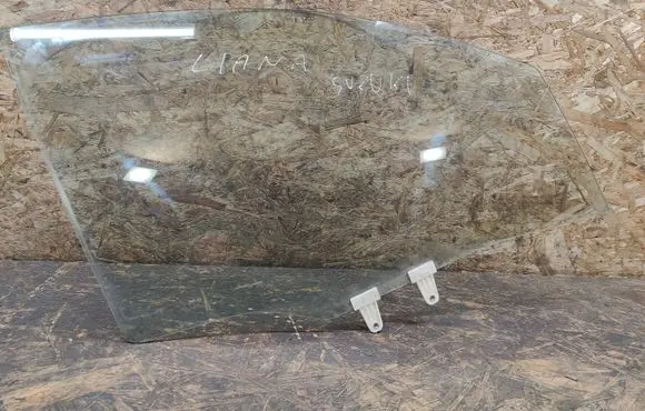 Suzuki Liana Front door window glass four-door