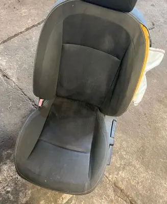 Nissan Qashqai+2 Front driver seat 