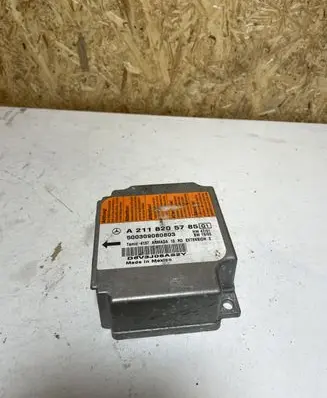 Mercedes-Benz E W211 Airbag control unit/module A2118205785 2118205785