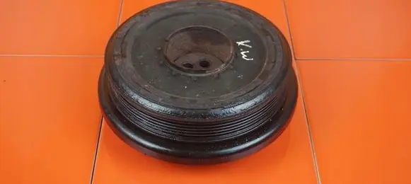 BMW 1 E81 E87 Timing belt tensioner pulley 7810458 N47D20B
