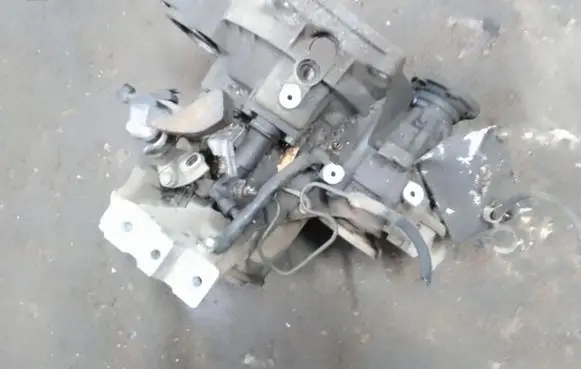 Volkswagen New Beetle Manual 5 speed gearbox DZQ DZQ07098