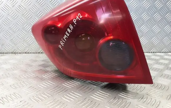 Nissan Primera Rear/tail lights set 