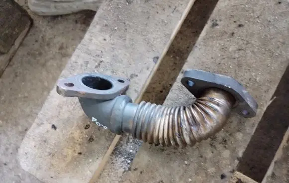 Nissan Pathfinder R51 Brake vacuum hose/pipe 