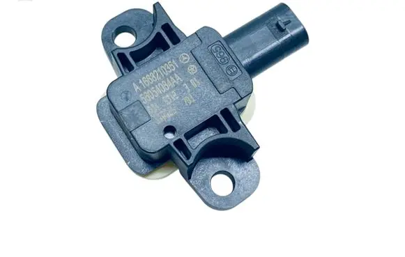 Mercedes-Benz ML W166 Airbag deployment crash/impact sensor A1668210351