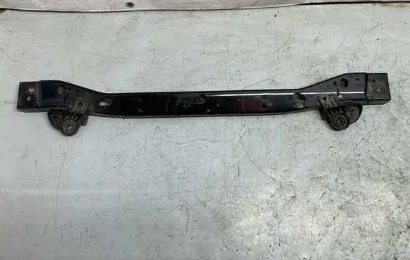 Opel Insignia B Front bumper cross member 39143306 13587740