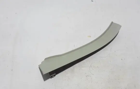 Volvo XC60 (B) pillar trim (bottom) 31425694