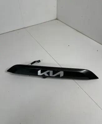 KIA Niro Trunk door license plate light bar 87312AT000