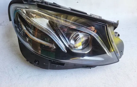 Mercedes-Benz E W213 Headlight/headlamp A2139064804 1EX2017LED