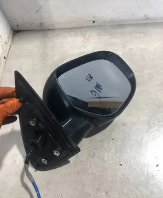 Mitsubishi Outlander Front door electric wing mirror 