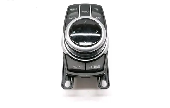Multifunctional control switch/knob