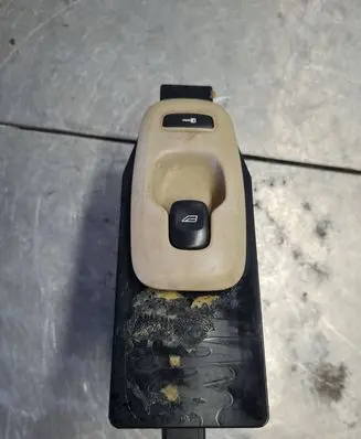 Volvo V70 Electric window control switch 30658147