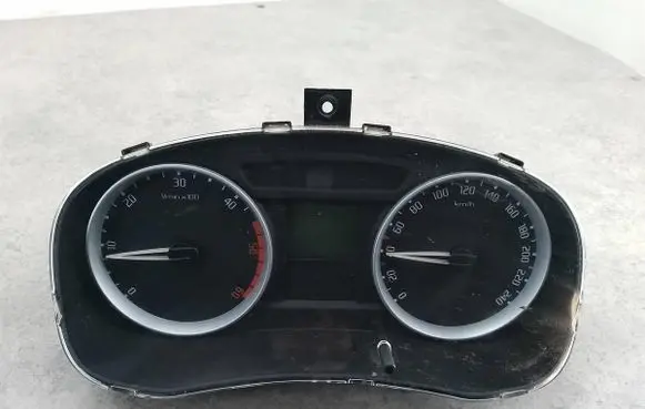 Skoda Fabia Mk2 (5J) Speedometer (instrument cluster) 5J0920811C