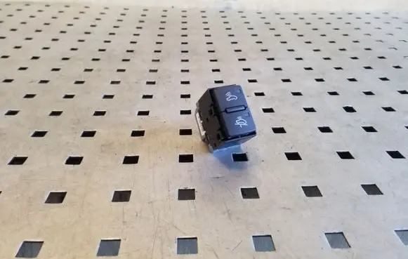 Audi Q5 SQ5 Alarm switch 4F0962109