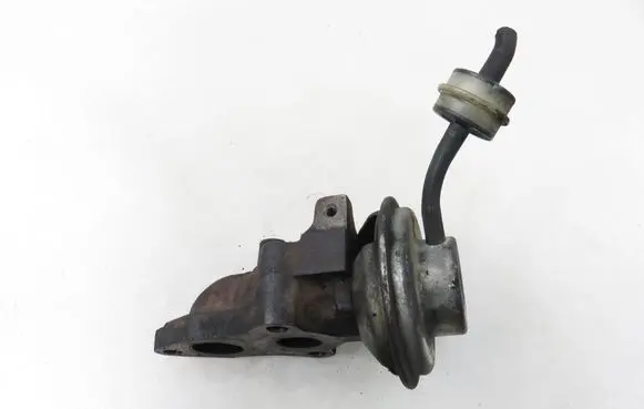 Toyota Corolla E120 E130 EGR valve 2562027070 2580027040
