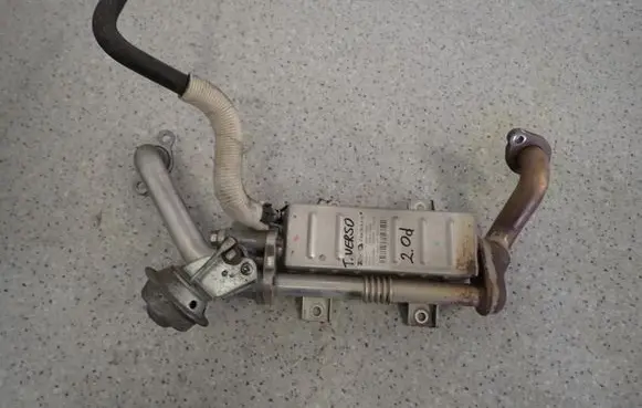 Toyota Verso EGR valve cooler 256010R020