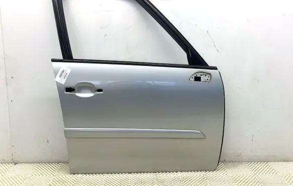 Citroen C4 Grand Picasso Front door 