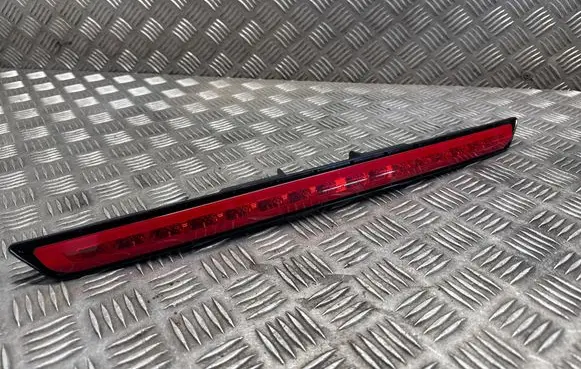Mercedes-Benz SLK R172 Third/center stoplight A1729065500
