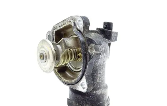 Mercedes-Benz ML W164 Thermostat/thermostat housing A6422002215
