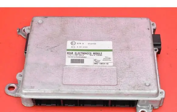 Jaguar XJ X350 Engine control unit/module ECU 5W93-13B524-AD