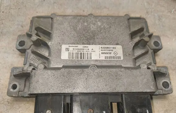 Renault Modus Engine control unit/module 8200851165 S120202116A 8200700600