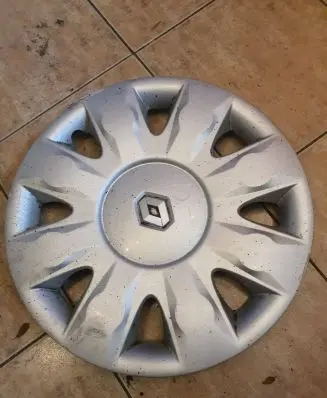 Renault Laguna II R15 wheel hub/cap/trim RET9341