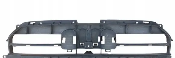 Audi A4 S4 B8 8K Front bumper upper radiator grill 8K0807233G