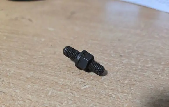 BMW 5 E39 Nuts/bolts 11121718856