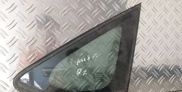 Toyota Auris 150 Front triangle window/glass 43R007951