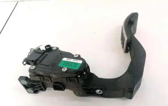 Volkswagen Phaeton Accelerator throttle pedal 3D1721503L F30007801