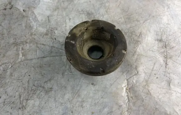 Seat Ibiza III (6L) Rear coil spring rubber mount 1J0512149 1J0512149B