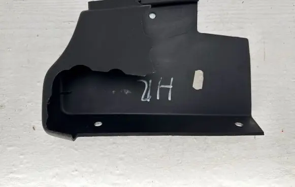 Mercedes-Benz G W463 2nd Gen side skirts sill cover A4635232700