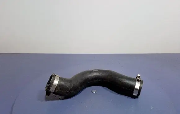Ford Puma Air intake hose/pipe L1B16C646BA