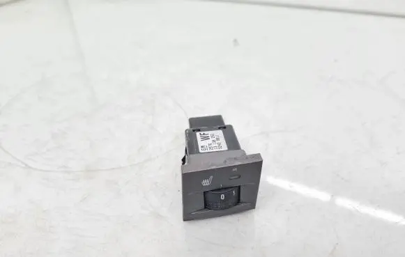 Opel Vectra C Seat heating switch 13138252