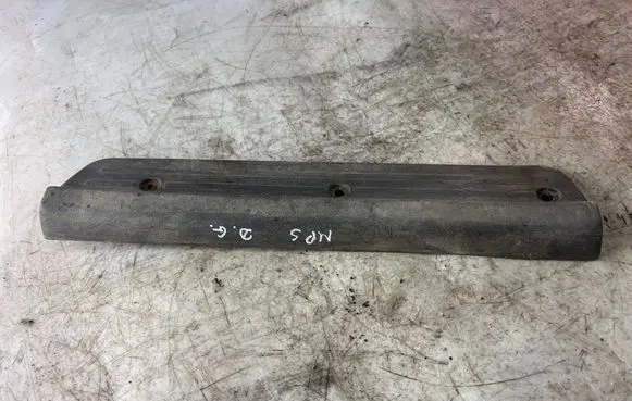 Mitsubishi Pajero Sport I Rear sill trim cover Mr227560